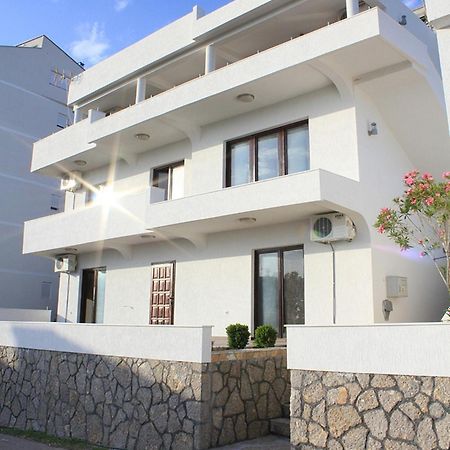 Days Inn Apartments Ulcinj Exterior photo